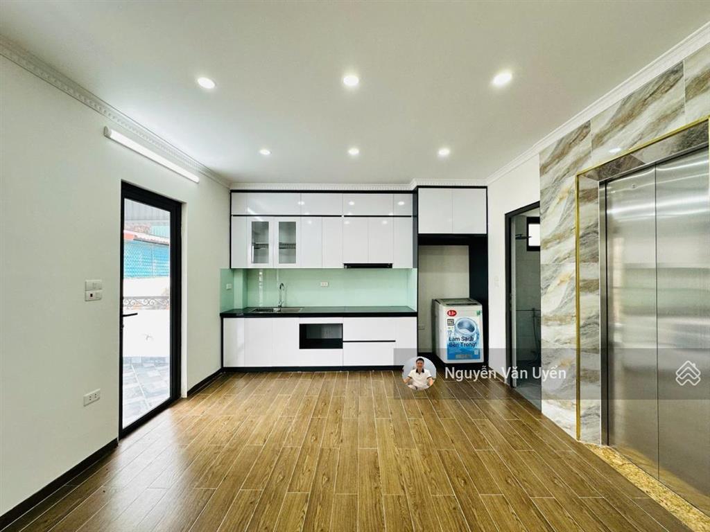 Trung tâm ba đình ' ô tô đậu sát nhà 20m ra ô tô tránh '38m2 x 6 tầng ' nhà mới đẹp ' full nội thất