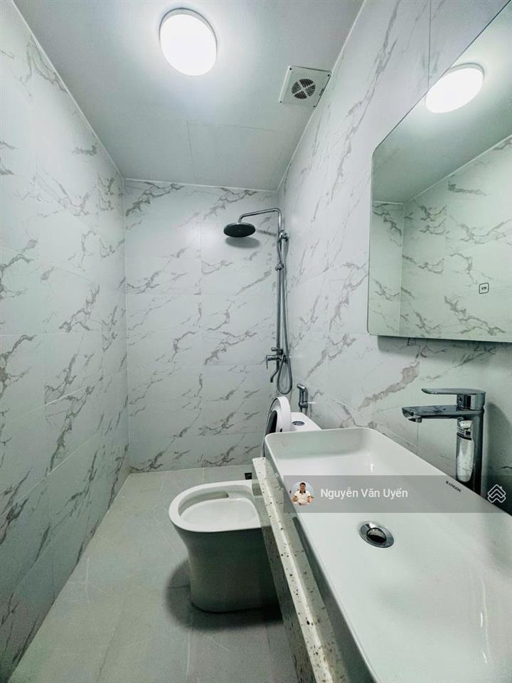 Vip đội cấn, ba đình 39m2 x 5 tầng ngõ rộng gần ô tô. nhà mới đẹp ở ngay, giá 8.1 tỷ