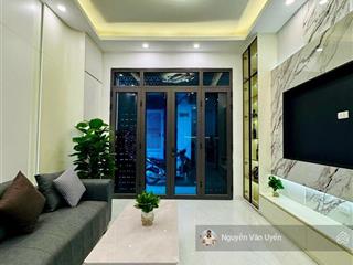 Bán nhà ' phố văn cao' ba đình ' nhà mới đẹp 'ở luôn. 38m2 x 5 tầng ' ngõ 3 gác tránh ' gần ô tô.