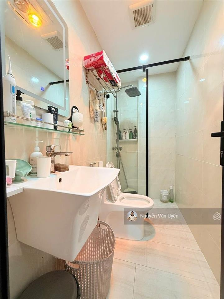 Nhà đẹp liễu giai. ngõ thông các ngả, thoáng, ôtô đỗ gần, 50m ra phố, xây mới, full nt, 38m2*5t