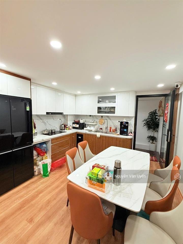 Nhà đẹp liễu giai. ngõ thông các ngả, thoáng, ôtô đỗ gần, 50m ra phố, xây mới, full nt, 38m2*5t