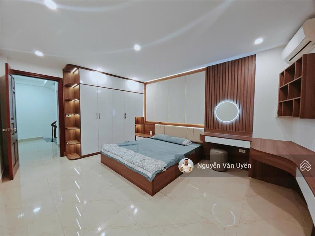 Bán nhà nguyễn văn huyên cầu giấy. 48m2 x 5 tầng ' ngõ thông ' gần ô tô ' dân xây kcbt chắc chắn