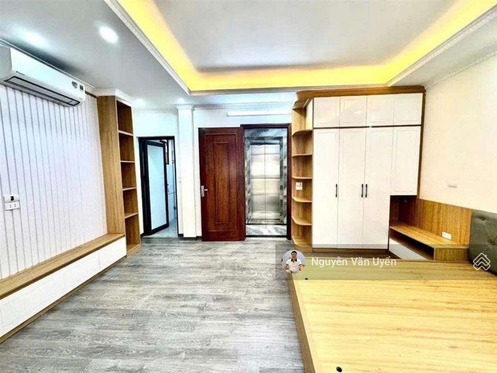Bán nhà 6 tầng  thang máy xây mới phố hoàng quốc việt  cầu giấy  ngõ thông  nội thất sang trọng