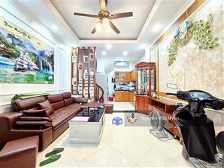 Bán nhà  phố đội cấn ba đình. 36m2 x 5 tầng ' mặt ngõ rộng ' trước nhà rộng 3m.chỉ 50m ra ô tô.