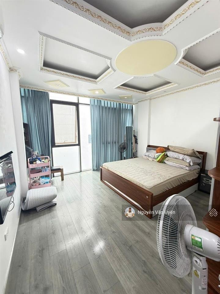 Bán nhà  đào tấn  ba đình  thang máy  dân xây  mặt ngõ thông kinh doanh  2 thoáng trước sau