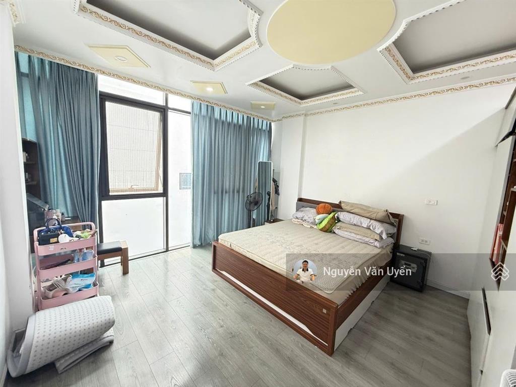 Bán nhà  đào tấn  ba đình  thang máy  dân xây  mặt ngõ thông kinh doanh  2 thoáng trước sau