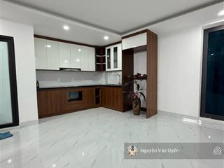 Bán nhà  phố đội cấn ba đình. 39m2 x 5 tầng ' nhà dân xây kcbt ' ngõ 3 gác ' 50m ra ô tô.