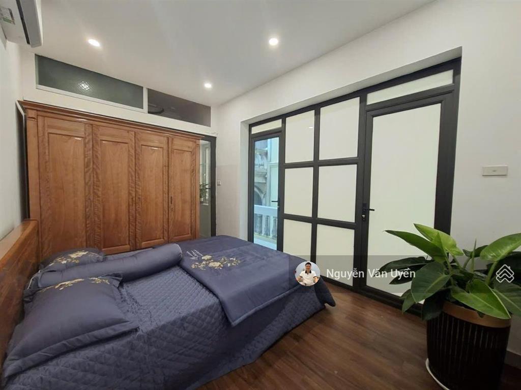 Bán nhà  kim mã thượng ba đình ' mặt ngõ thông 39m2 x 6t thang máy nhập khẩu gần ô tô
