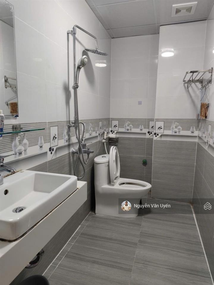 Bán nhà  cực hiếm  lõi ba đình  48m2, 4 tầng ô tô phóng thẳng vào nhà  ngõ rộng kinh doan