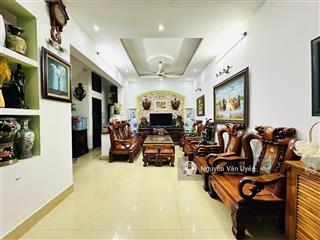 Bán nhà yên hòa, 25m ra ô tô, gần bãi xe, ngõ thông, 2 thoáng, sân rộng, sổ vuông cc, mới đẹp, 39m2