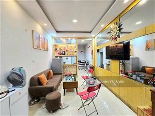 Không qh! nguyễn khánh toàn, sổ vuông, 2 thoáng, ngõ thông, vf3 cách 50m, sân xe, dân xây, 45m2*5t