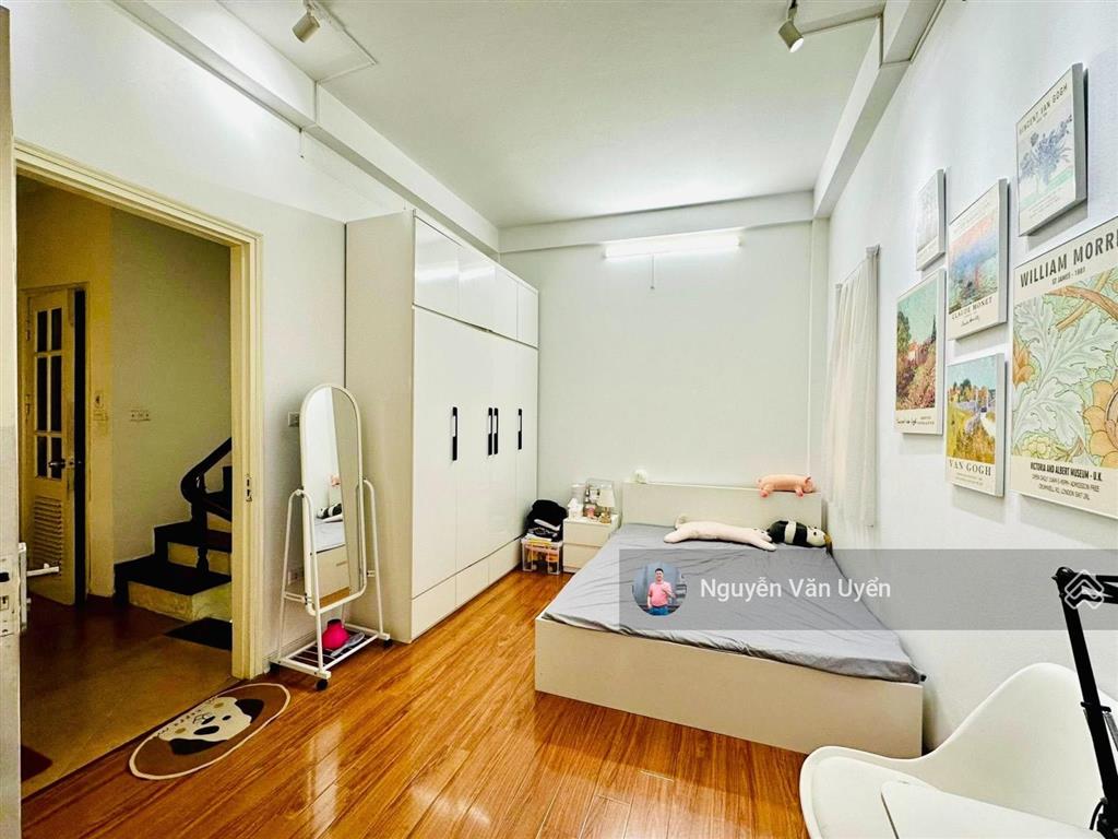 Giá đầu tư! nhà xuân thủy, ngõ thông, 1p ra phố, ngõ 3 gác, sổ vuông, ko qh, dt~ 20tr/th, 39m2*6t
