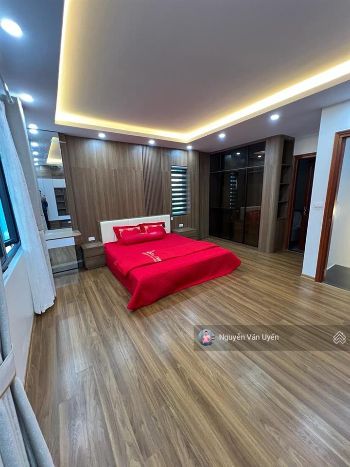 Bán nhà phân lô  phan kế bính lô góc ô tô đỗ cửa 51m²  5 tầng  nhà mới đẹp full nội thất