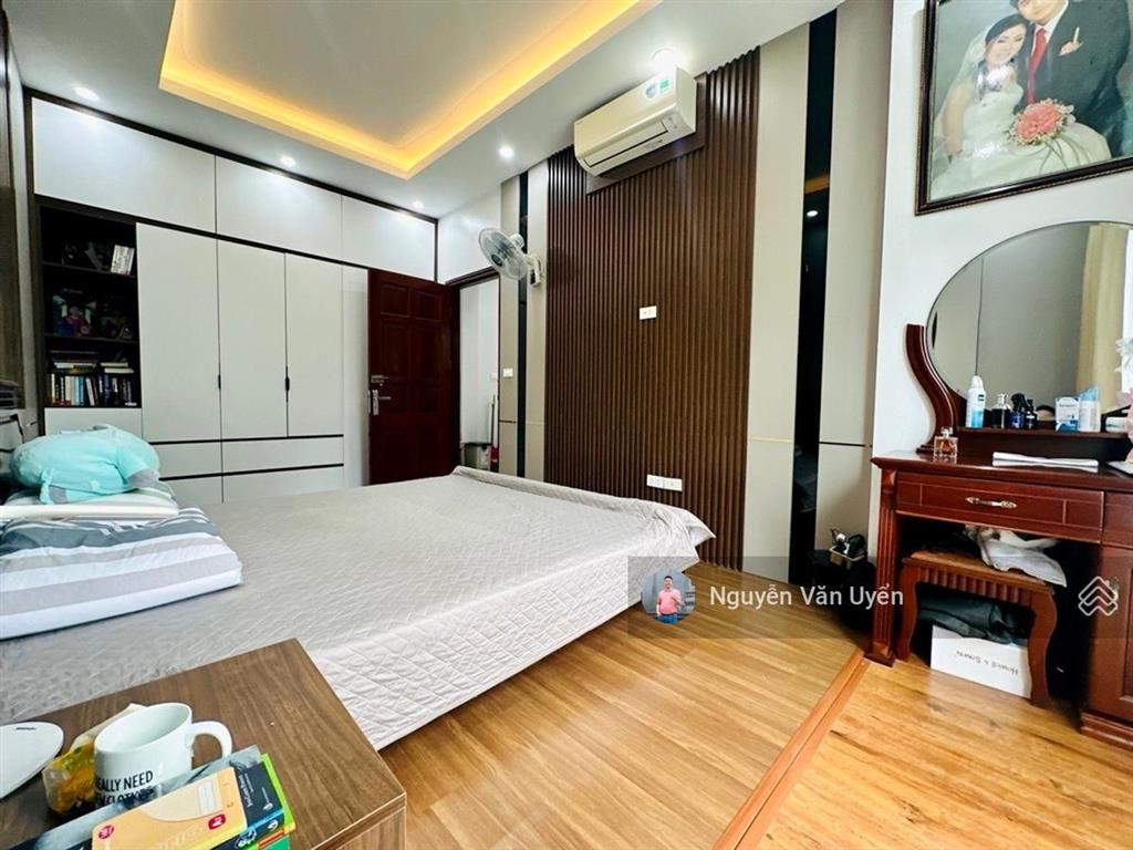 Hoa hậu doãn kế thiện, 20m ra ô tô, ngõ 3 gác thông, tặng nt, sổ đẹp, dân xây, qh ổn định, 39m2*5t
