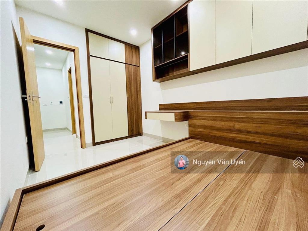 Nhà văn cao, ngõ thông ô tô tránh, 1p ra hồ tây, sát ga metro, sổ cc, mới full đồ, ko qh, 39m2*5t