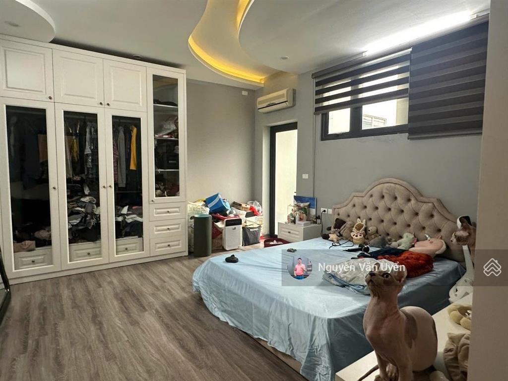 Bán nhà đẹp phố xuân thủy cầu giấy ô tô đỗ cửa mặt ngõ kinh doanh 42m x 5 tầng chỉ 8,9 t