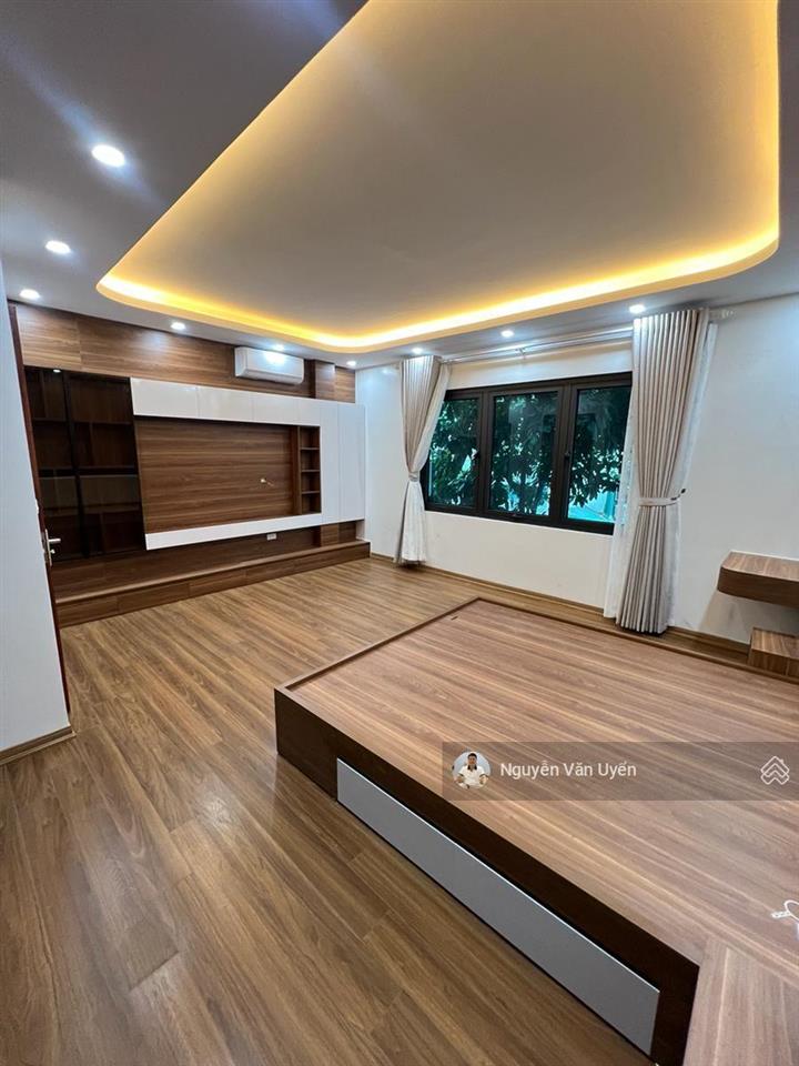 Siêu vip văn cao, ba đình nhà mới đẹp ở ngay 38m2 x 5 tầng x 7.6 tỷ mặt ngõ rộng gần ô tô