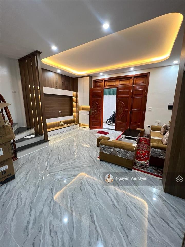 Siêu vip văn cao, ba đình nhà mới đẹp ở ngay 38m2 x 5 tầng x 7.6 tỷ mặt ngõ rộng gần ô tô