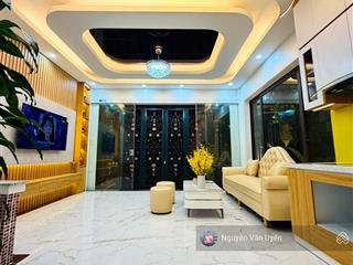 Nhà đội cấn, mặt ngõ thông, 20m ra ô tô, ô chờ tm, nhà đẹp, tặng nt, sổ cc, không lỗi pt, 46m2*5t