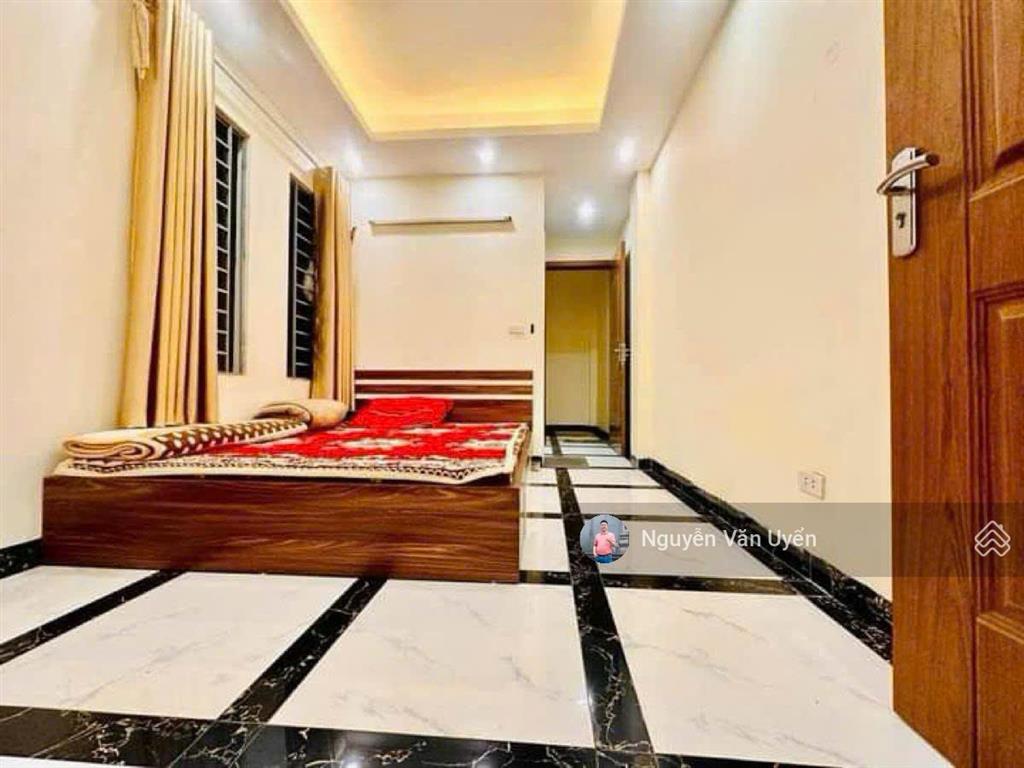 Mặt ngõ yên hoà, ngõ ô tô thông, 30m ra ô tô tránh, 2 thoáng, dân xây, sân xe, dt ~20tr/th, 44m2*5t