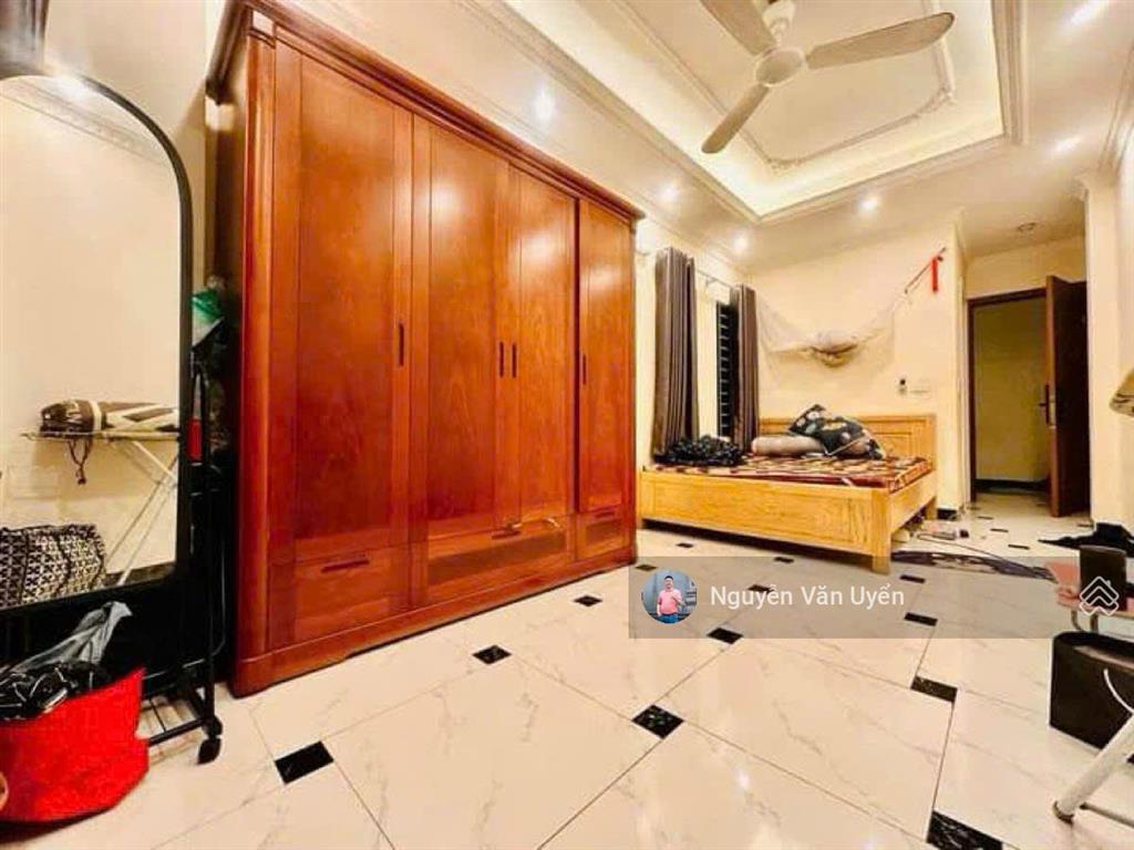 Mặt ngõ yên hoà, ngõ ô tô thông, 30m ra ô tô tránh, 2 thoáng, dân xây, sân xe, dt ~20tr/th, 44m2*5t