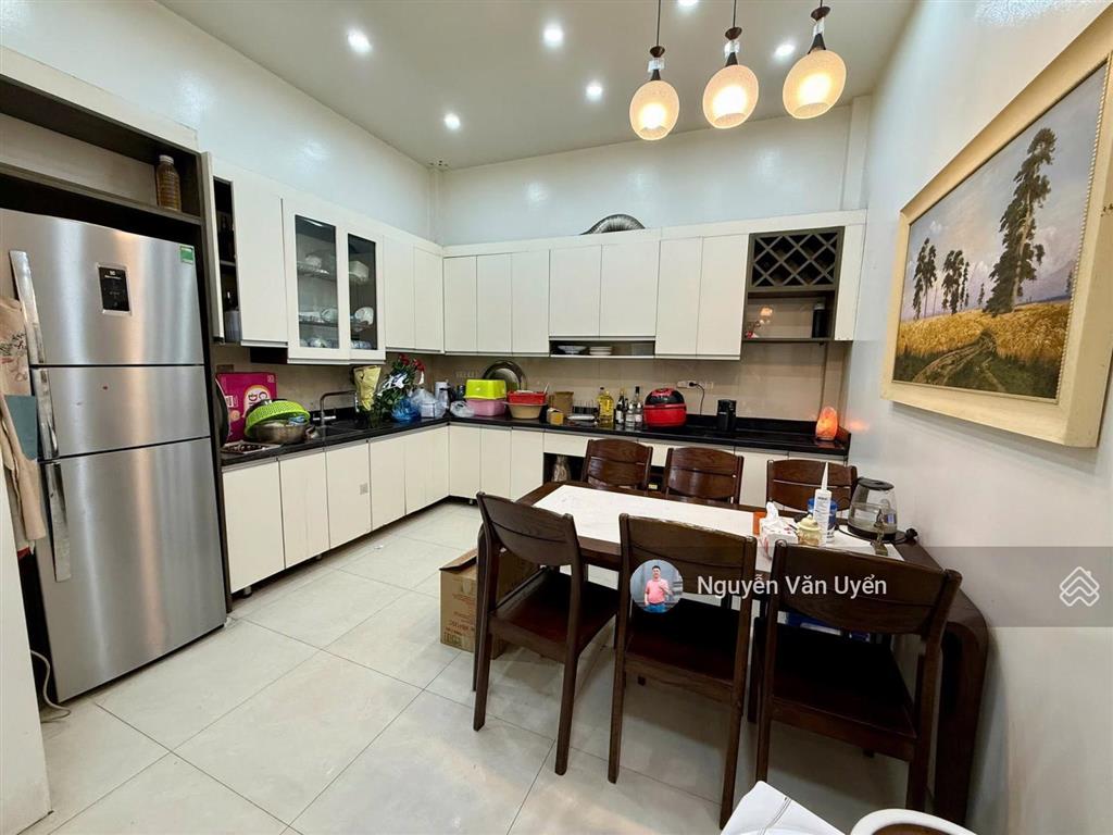 Khu dương khuê  nguyễn hoàng, 40m ra ô tô, 2 thoáng, ngõ thông kd, sổ cc, ko qh, full nt, 36m2*6t