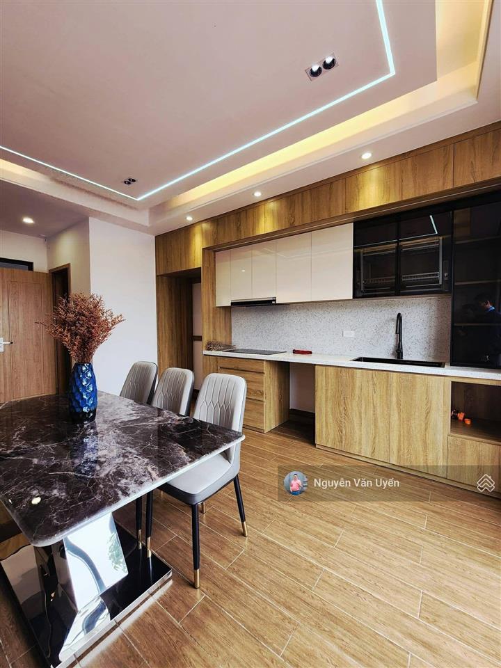 Bán nhà phố nguyễn văn huyên cầu giấy, 45m2 x 5 tầngnhà mới đẹp,ở ngay, full nội thất, 20m ô tô