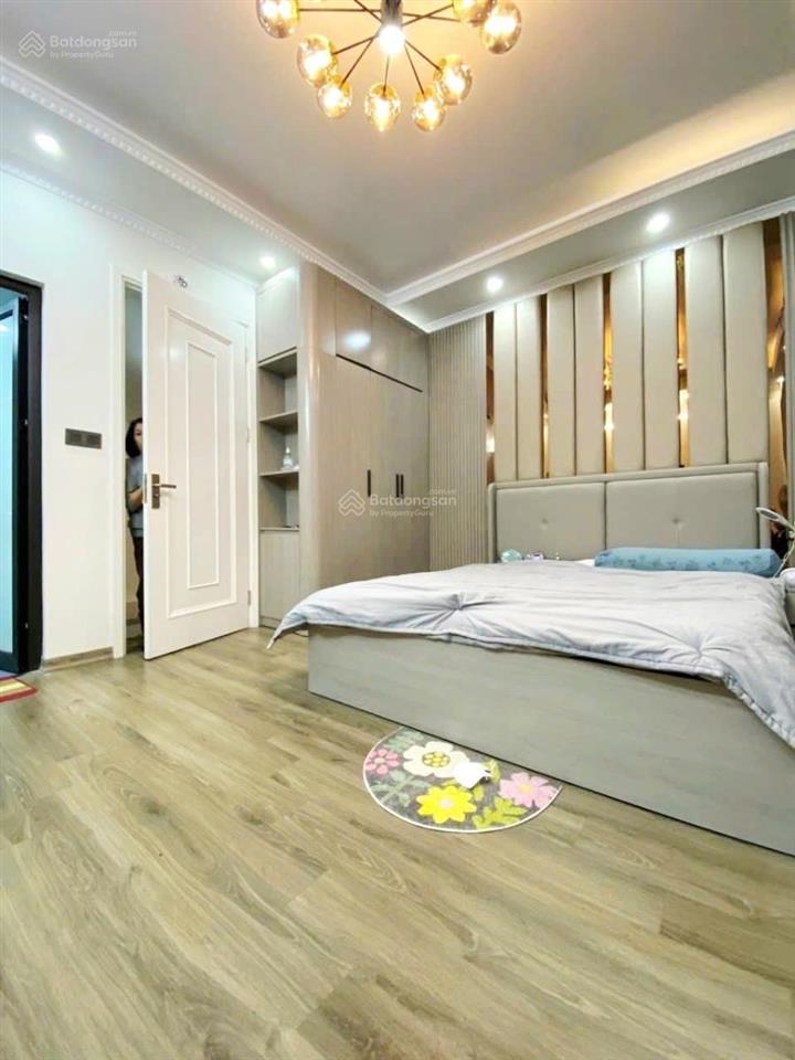 Bán nhà phố đội cấn  ba đình  42m2 * 5 tầng * dân xây chắc chắn, nhà rất đẹp, ngõ 3 gác, 30m ô tô