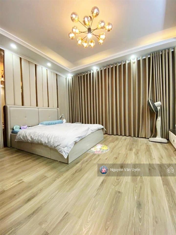 Bán nhà hồ tùng mậu, mai dịch, cầu giấy. 41m2 x 5 tầng, lô góc, phân lô, ô tô đậu cửa, giá 7,9 tỷ