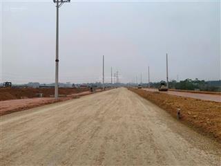 Bán 5000m2 đất trong kcn vĩnh phúc. giá 3,2 triệu/m2. nhiều ngành nghề bàn giao ngay. 0976 108 ***