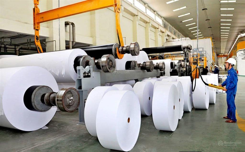 Bán 30000m2 chuyên sản xuất giấy, xi mạ tại phú thọ. có chia nhỏ. giá 2,68 triệu/m².  0976 108 ***