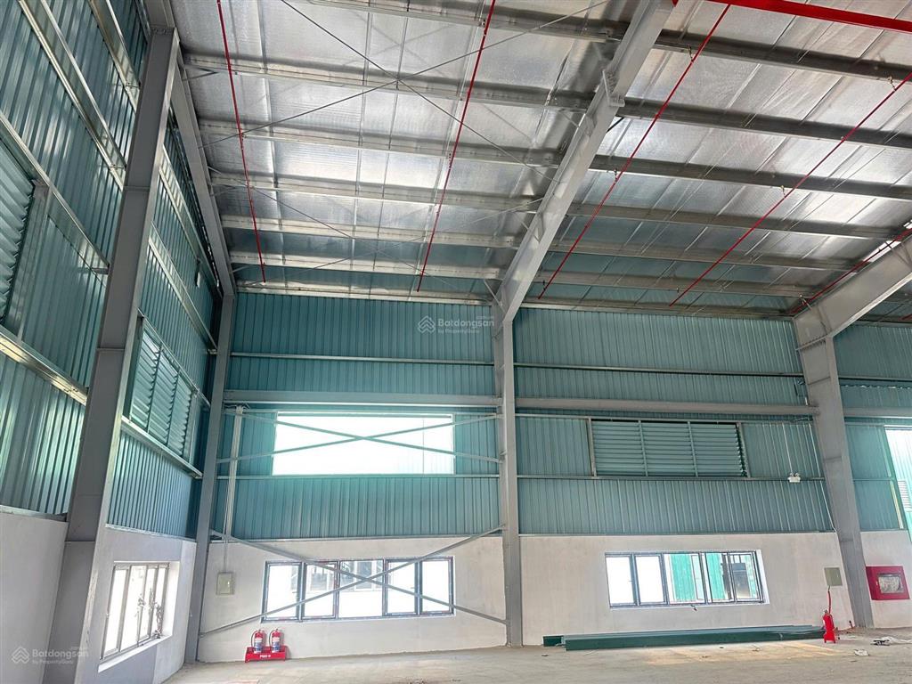 Cho thuê 7000m2 nhà xưởng tại phù ninh, phú thọ. chỉ 60 nghìn / m2.  0976 108 ***