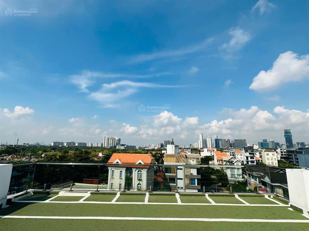 Cho thuê nhà văn phòng nguyên căn 700m vị trí đẹp, trần não lương định của
