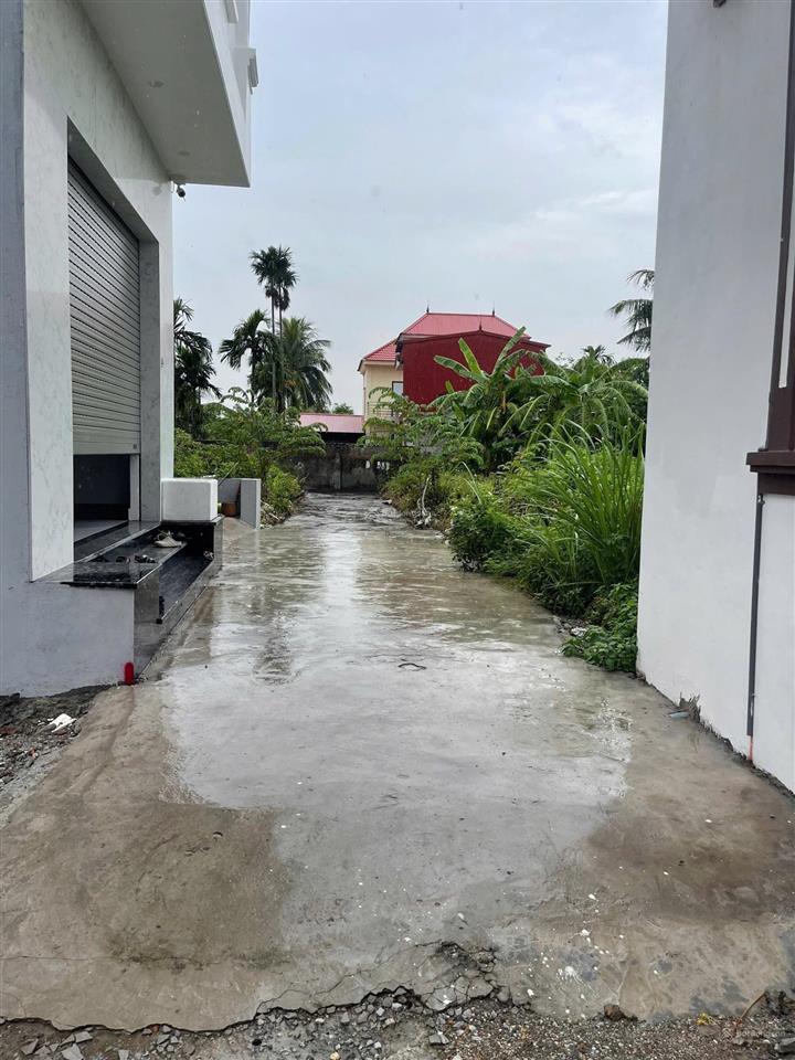 Cần tiền bán gấp lô 50m2 ngõ 136 hải phong, dương kinh