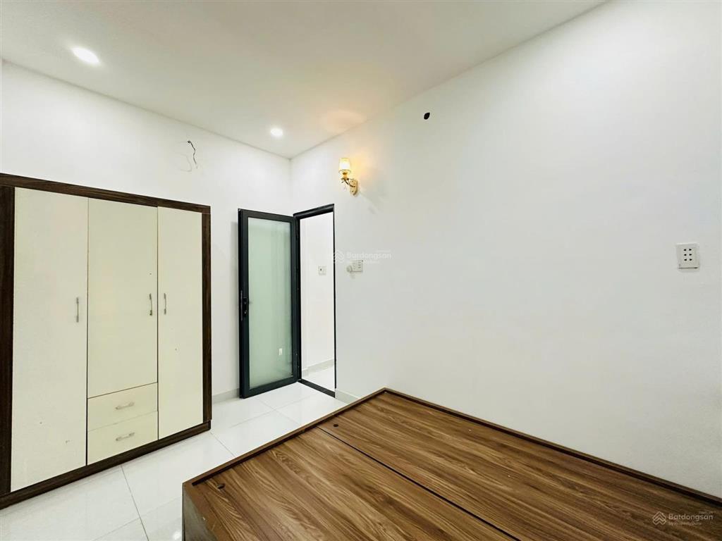 Nhà mới hẻm ba gác hưng phú phường 9 quận 8