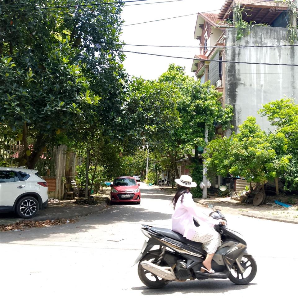 Bán gấp đất khu đô thị bắc phú cát, hòa lạc 100m, mặt tiền 6,14m, giá chỉ 3 tỷ