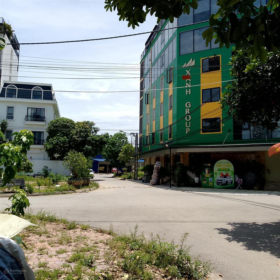 Bán gấp đất khu đô thị bắc phú cát, hòa lạc 100m, mặt tiền 6,14m, giá chỉ 3 tỷ
