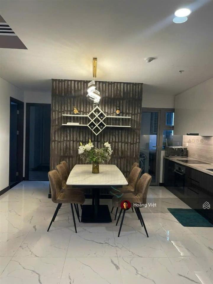 Cho thuê căn hộ 2pn empire thủ thiêm