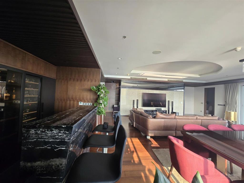 Bán gấp penthouse tháp brilliant 556m2 hồ bơi riêng view landmark 81 & sông sài gòn