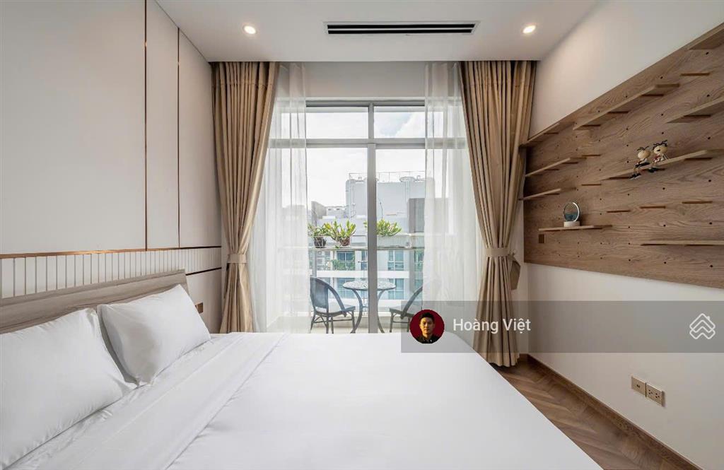 Penthouse vinhomes central park park 4  tầng 42, 4pn, 166m², đã có sổ, giá 25.5 tỷ bp