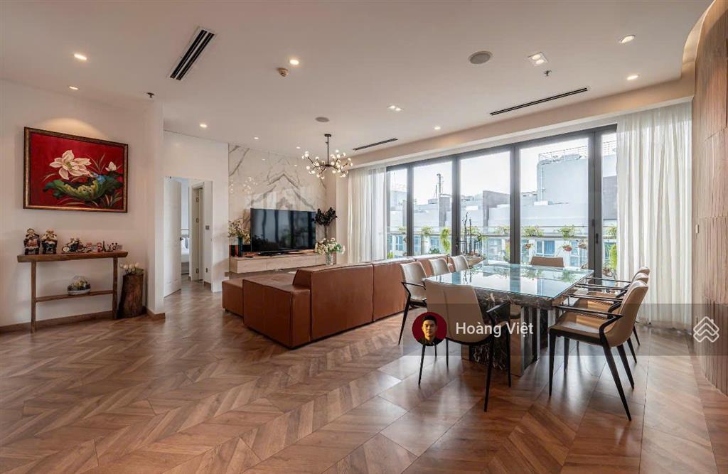 Penthouse vinhomes central park park 4  tầng 42, 4pn, 166m², đã có sổ, giá 25.5 tỷ bp