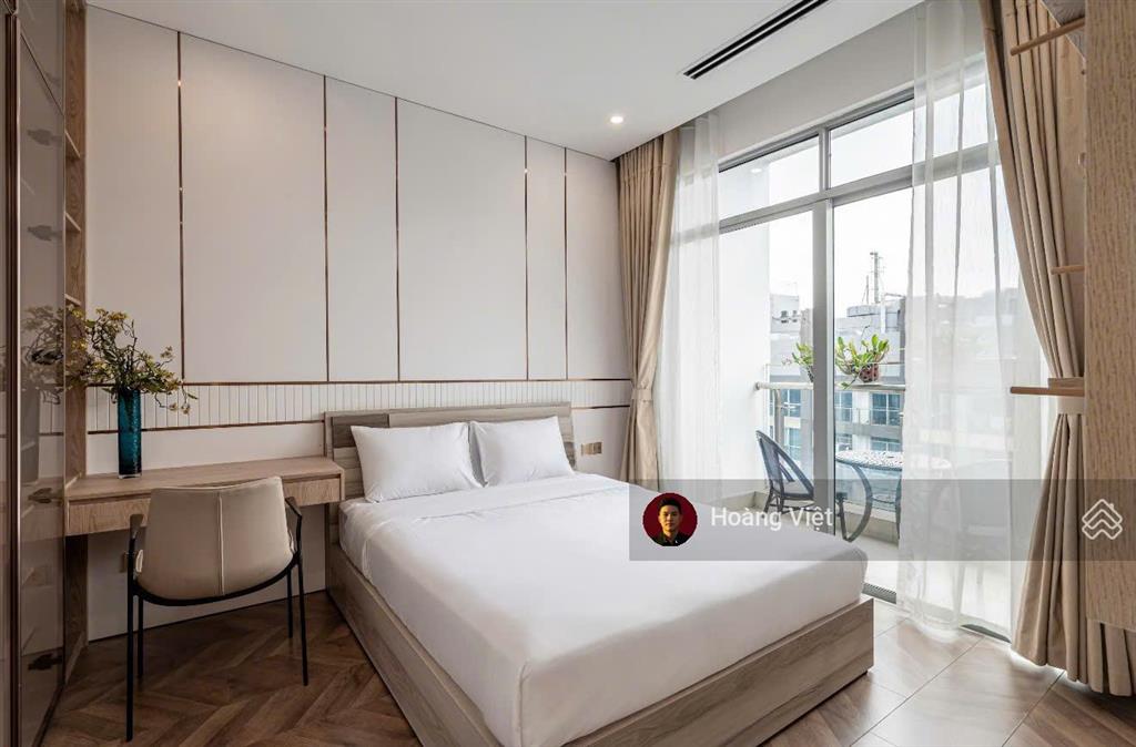 Penthouse vinhomes central park park 4  tầng 42, 4pn, 166m², đã có sổ, giá 25.5 tỷ bp