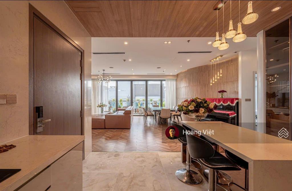 Penthouse vinhomes central park park 4  tầng 42, 4pn, 166m², đã có sổ, giá 25.5 tỷ bp