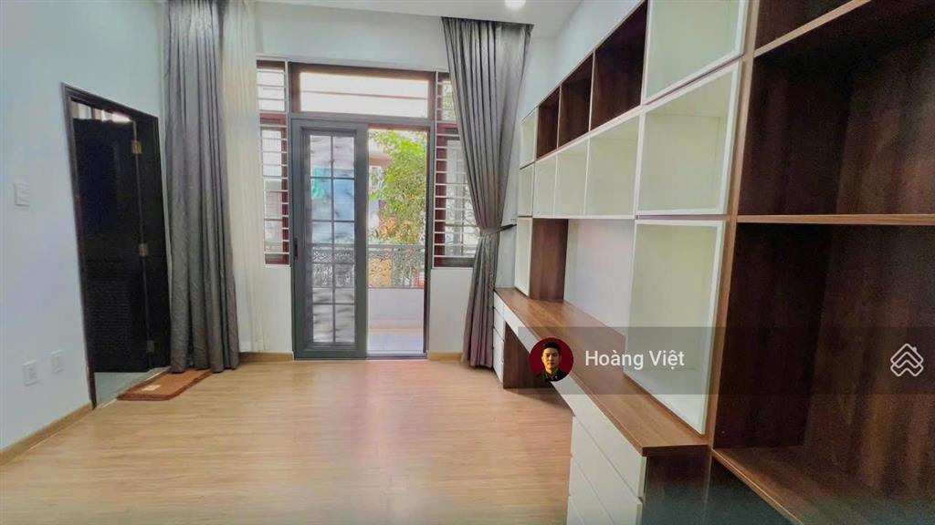 Saigon luxury  cho thuê villa thảo điền 300m2, trệt 3 lầu, 4pn, giá thuê 113tr/tháng
