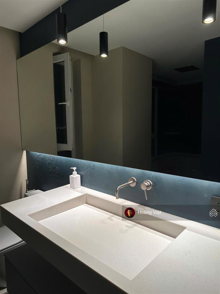 Cho thuê duplex đảo kim cương 5pn 400m2