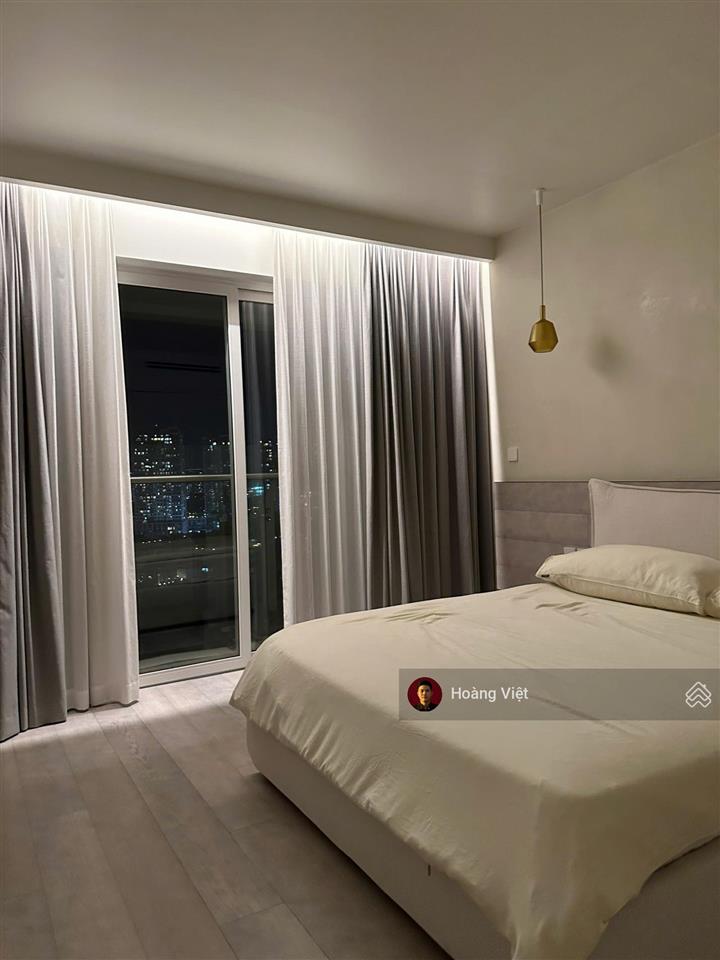 Cho thuê duplex đảo kim cương 5pn 400m2
