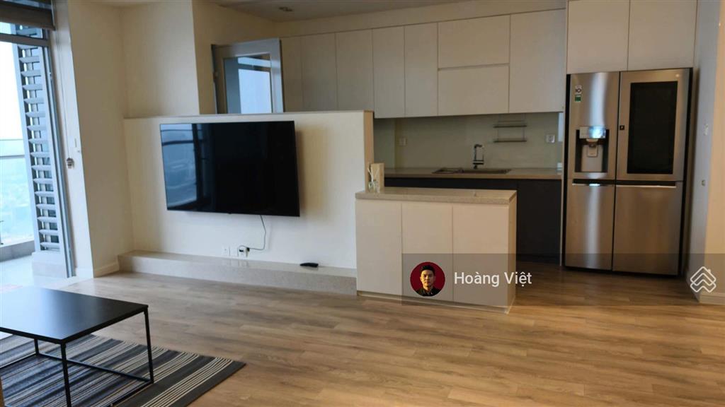 Căn hộ vinhomes central park 5  tầng 38, 3pn, 140,4m2, đã có sổ, giá 28,5 tỷ bp, hdt 55tr