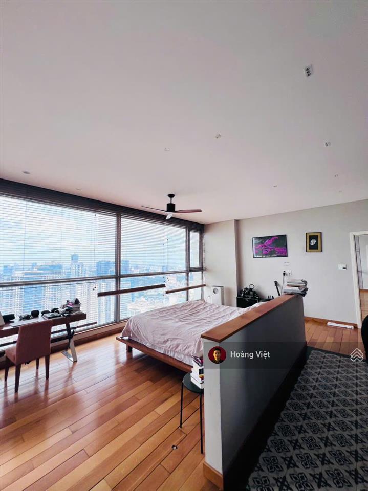 Chủ gửi bán duplex vinhomes central park central 2, 270m2, full nội thất, giá 50 tỷ bp, suất spa