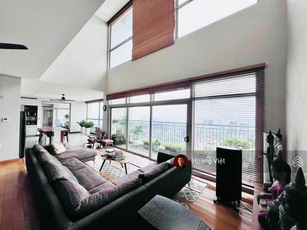 Chủ gửi bán duplex vinhomes central park central 2, 270m2, full nội thất, giá 50 tỷ bp, suất spa