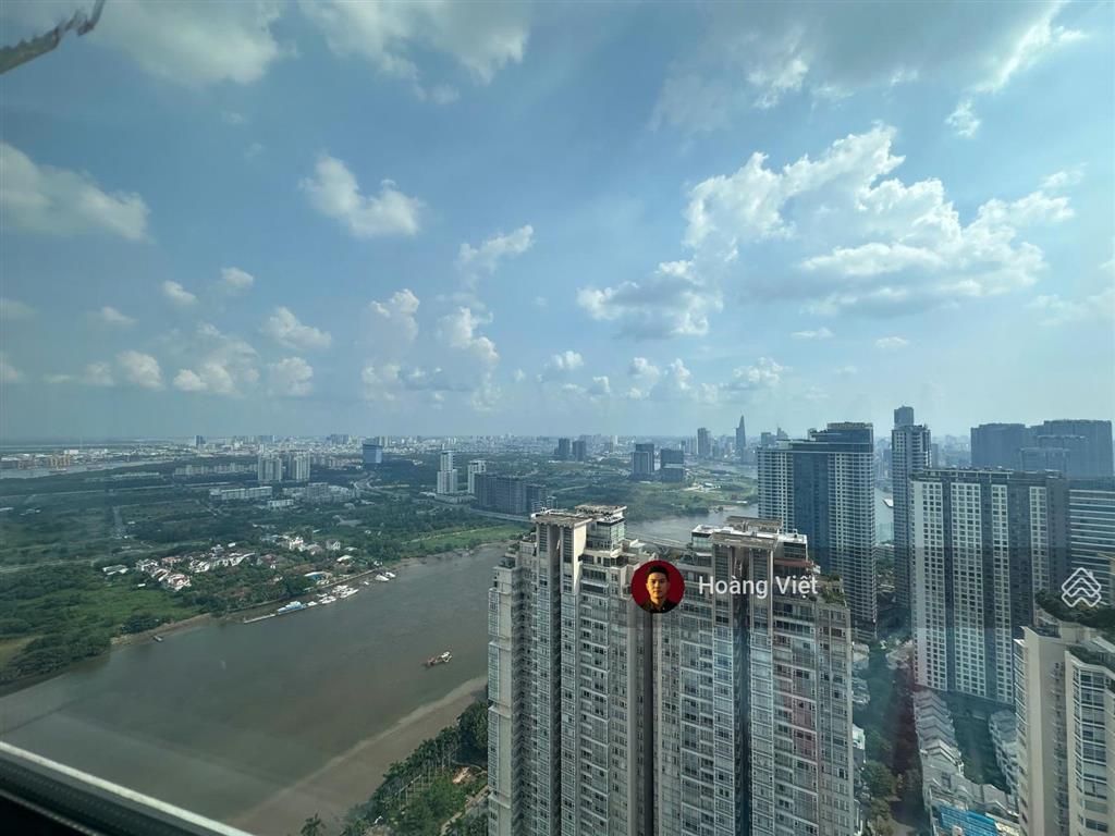Chủ gửi bán duplex vinhomes central park central 2, 270m2, full nội thất, giá 50 tỷ bp, suất spa